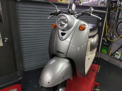 値下げしました❗️東京都板橋区高島平から　ヤマハ　VINO ビーノ　5AU型　シルバー　 整備済みでそのまま乗れます　2サイクルのモデルです 　原付き　原チャリ　50cc　スクーター 　安い　お買い得です