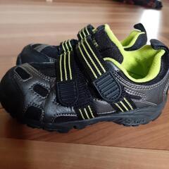 【美品です^_^】asics　16.0 アシックスの画像