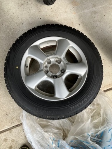 ブリヂストン　スタッドレスタイヤ　ホイール付き4本セット