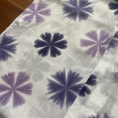 浴衣　白地にパープル花柄の画像