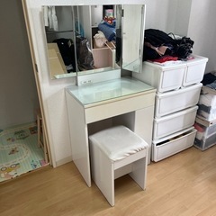 ドレッサーの画像