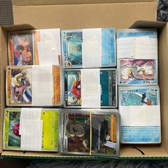 ポケモンノーマルカード差し上げます。
