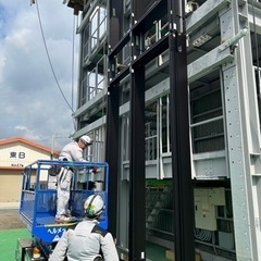 窓や扉など鋼製建具の取付及び装飾金物取付の画像