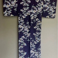⭐︎ お値下げ‼️浴衣/夏用/花柄/紺色⭐︎の画像