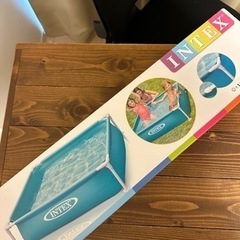 プール