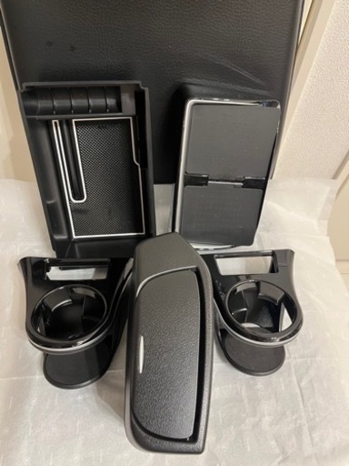 新型ハリヤー　80系　内装パーツ　豪華4点セット