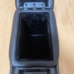 カー用品 肘置き 収納の画像