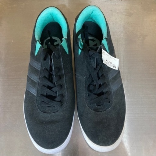【BY REUSE 霧島国分新町店 出張買取•見積完全無料¥0】KROOKED✖️adidas デッキシューズ　BK