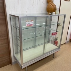 NISSIN☆日進☆ガラスショーケース☆120㎝☆コレクションケース【こちらは店舗です。浜村鹿野温泉ICから3分 買取本舗 宮本リサイクル 営業時間9～19時 定休日水曜のみ←連絡できませんm(_ _)m 】の画像