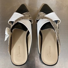 【BY REUSE 霧島国分新町店 出張買取•見積完全無料¥0】オズモーシス　lady’s  サンダルの画像