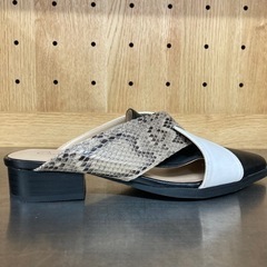 【BY REUSE 霧島国分新町店 出張買取•見積完全無料¥0】オズモーシス　lady’s  サンダルの画像