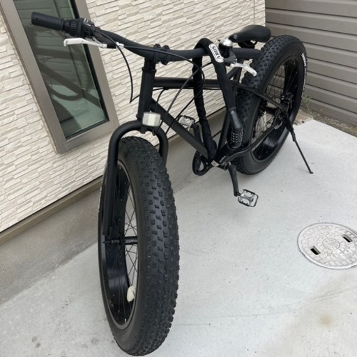 ファットバイク　　自転車　26インチ
