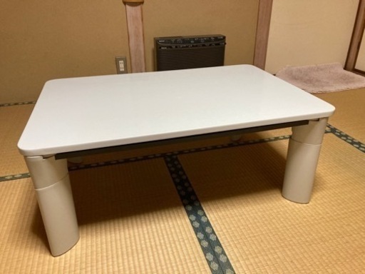 こたつ　一台