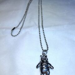 DISNEY  くまのプーさんダンシングネックレスの画像