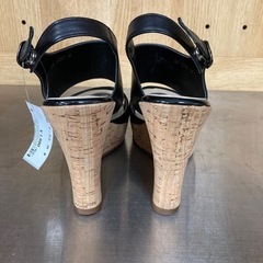 【BY REUSE 霧島国分新町店 出張買取•見積完全無料¥0】DIANA サンダル　サイズM  BKの画像