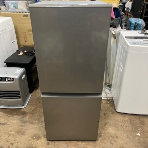受け先決定【簡易清掃・動作確認済】冷蔵庫　AQUA/アクアAQR-13J  126L  2020年製