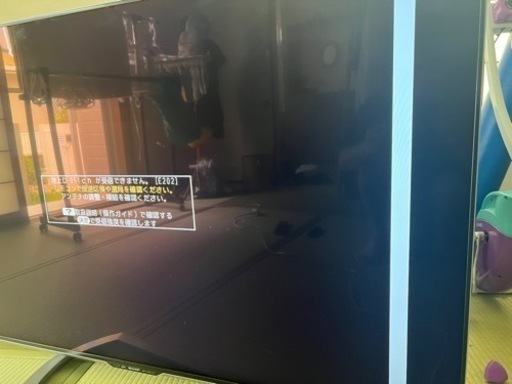 シャープ　60型テレビ　ジャンク品