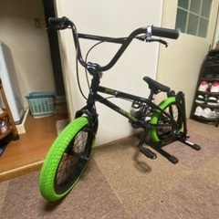 HA R O子供用自転車？
