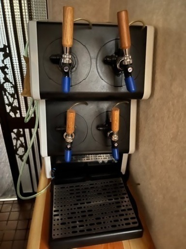 ビールサーバー