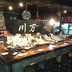 【久茂地】炉端焼き居酒屋のホール★1日4H程度★シフト制★