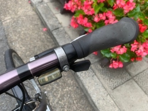 ??　ブリヂストン　２７インチ　6変速　カギ　付き　グレー　配達可能