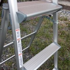 ほぼ新品,3段脚立の画像