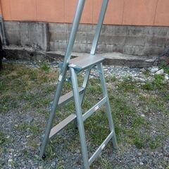 ほぼ新品,3段脚立の画像