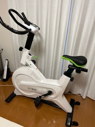 FitBOX フィットネスバイク スピンバイク エアロ バイク 家庭用