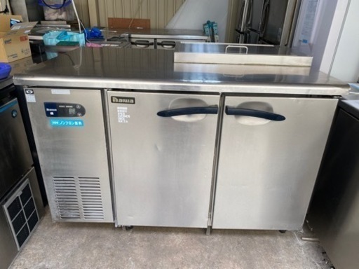 【値下】大和冷機　台下冷蔵庫　サンドイッチテーブル