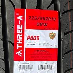 🌞225/35ZR19⭐工賃込み！新品未使用！メルセデスベンツ、BMW、ミニクラブマン、フォルクスワーゲン等に！THREE-A製サマータイヤ入荷しました🌞の画像