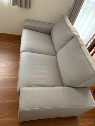 IKEA シーヴィク KIVIK  2人掛けソファ　ライトグレー