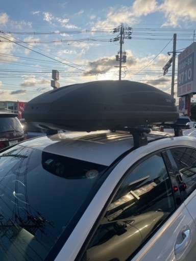 ルーフボックス (スーリー)- 大容量で安全な車載荷物収納