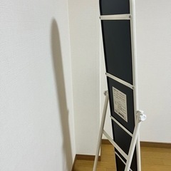 鏡の画像