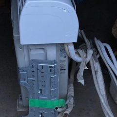 ルームエアコン取付け作業