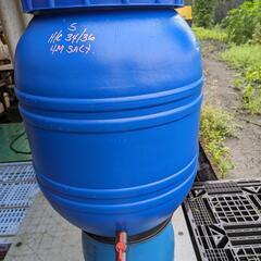 雨水タンクコック付き、家庭菜園、メダカの画像