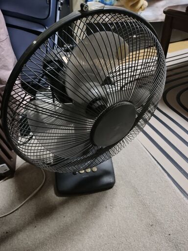 首振り　扇風機