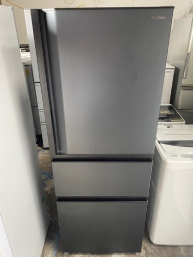 東芝　冷蔵庫　GR-T33SC 2022年製　326L ●AA07W001