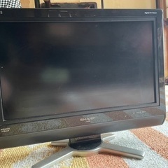 シャープ　AQUOS 24インチ　テレビ