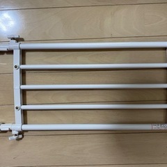 突っ張り棚　2点の画像