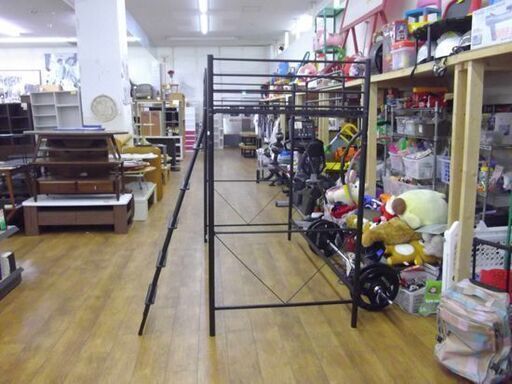 ニトリ ハイベッド セパタPW BK ロフトベッド はしご付き ブラック スチール パイプ 黒 寝具 家具 二段 2段 札幌 厚別店
