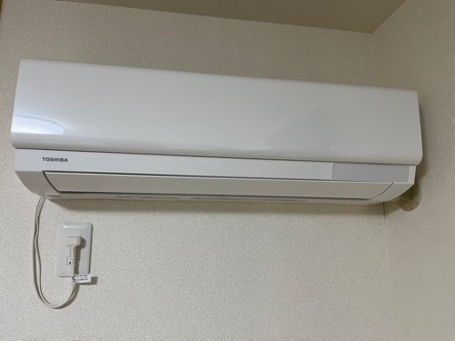 東芝　エアコン　RAS-G221M 取り外して引き取っていただける方