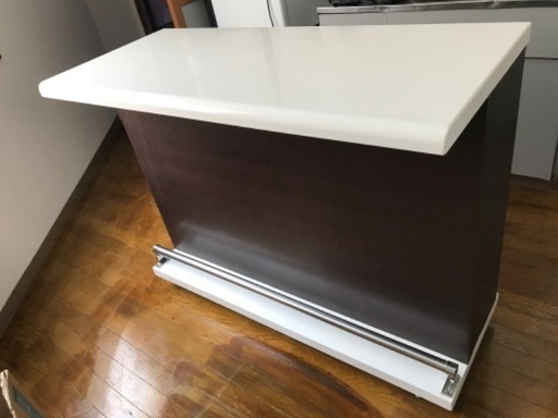 バーカウンター　キッチン収納