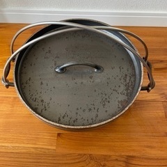ユニフレーム　ダッチオーブン3,000円の画像