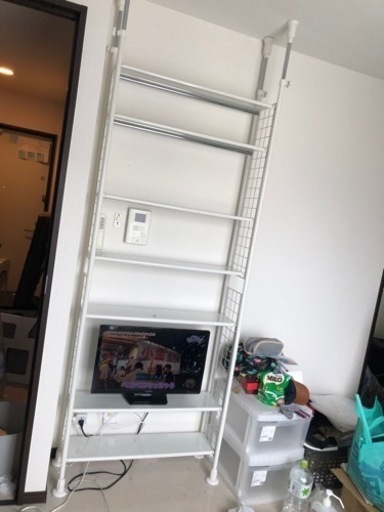 金属製ラック　８段