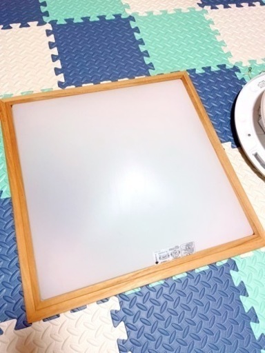 天井照明器具　四角56センチ