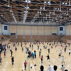 バドミントン仲間募集毎週日曜日19時から22時、遅刻、早退可 - 福山市