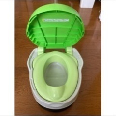 コンビ　洋式　おまる　オマル　でステップの画像