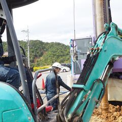 【未経験OK！・正社員・学歴不問】一度、仕事内容を見に来てみませんか？ 新日本建設　地盤改良工事スタッフの募集です！の画像