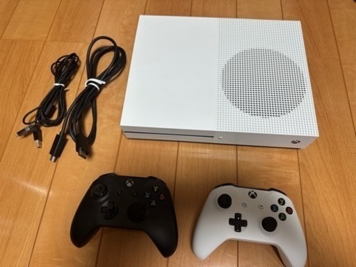 Xbox One S 本体 1681  純正コントローラー2個付き