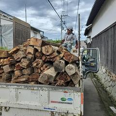 薪に、diyに材木あげます
